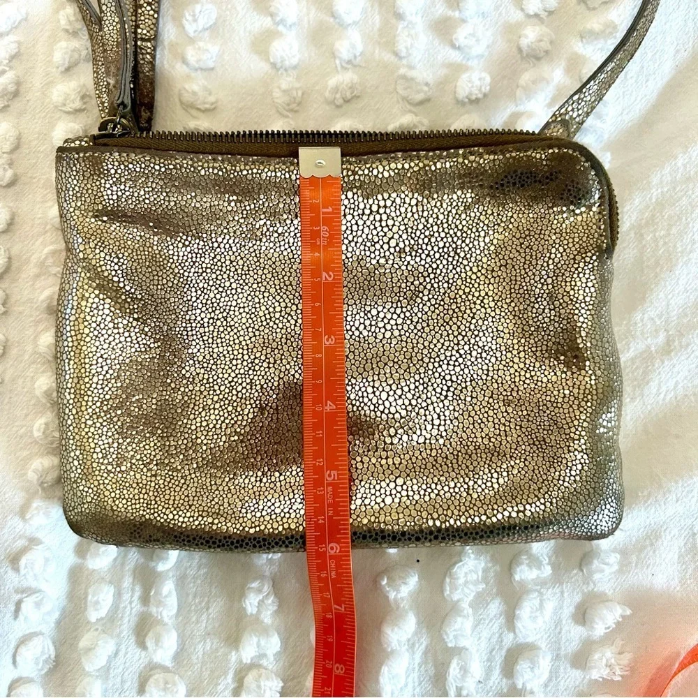 Eileen Fisher Gold Metallic Leather Crossbody Bag - Picture 9 of 12